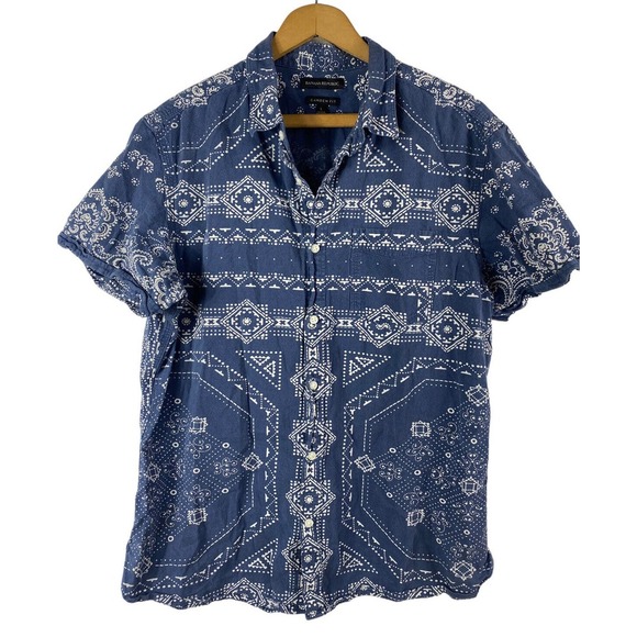 Banana Republic Camden Shirt Large Blue Bandana Print Button Down Short Sleeve - Picture 1 of 9